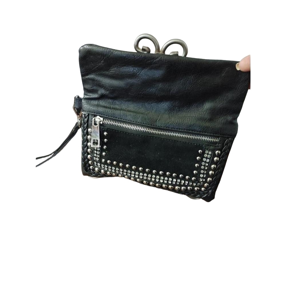 Cach'e Wristlet/Wallet - Picture 3 of 8
